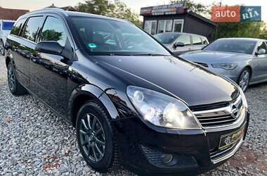 Універсал Opel Astra 2009 в Коломиї
