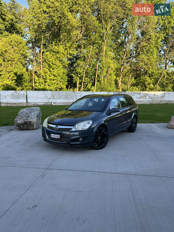 Універсал Opel Astra 2008 в 