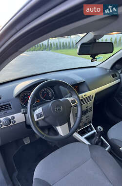 Універсал Opel Astra 2008 в 