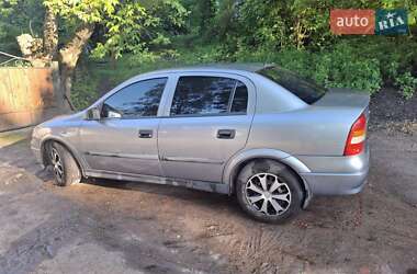 Седан Opel Astra 2003 в 