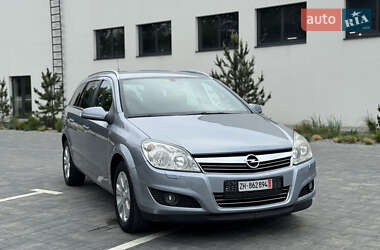 Универсал Opel Astra 2008 в Луцке