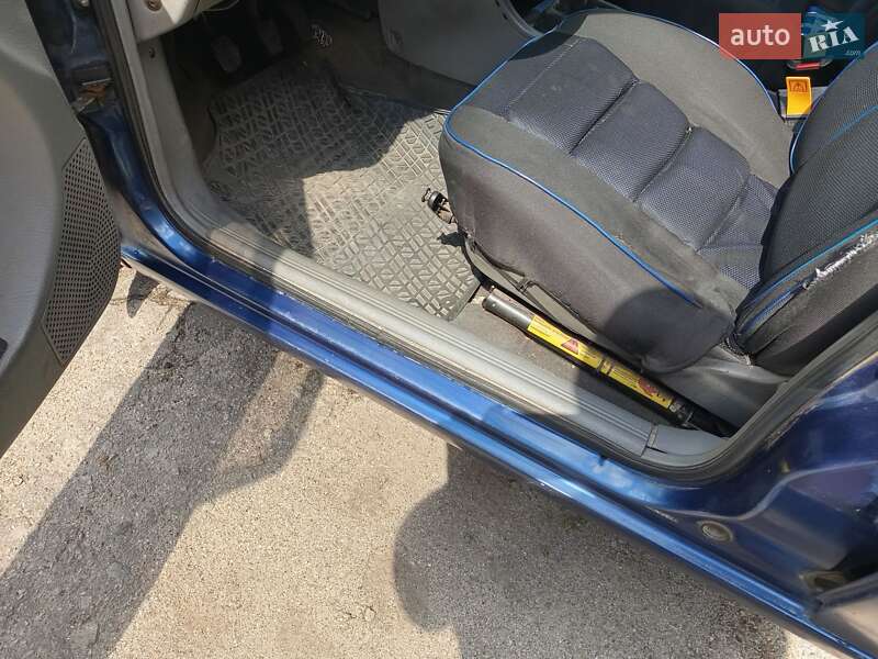 Хетчбек Opel Astra 1993 в Краснограді