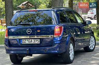Універсал Opel Astra 2009 в 