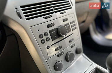 Універсал Opel Astra 2009 в 