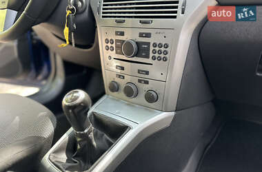 Універсал Opel Astra 2009 в 