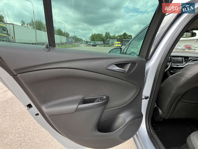 Универсал Opel Astra 2017 в Ковеле