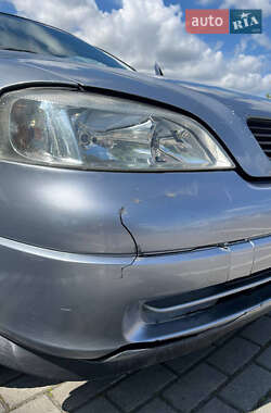 Седан Opel Astra 2003 в 