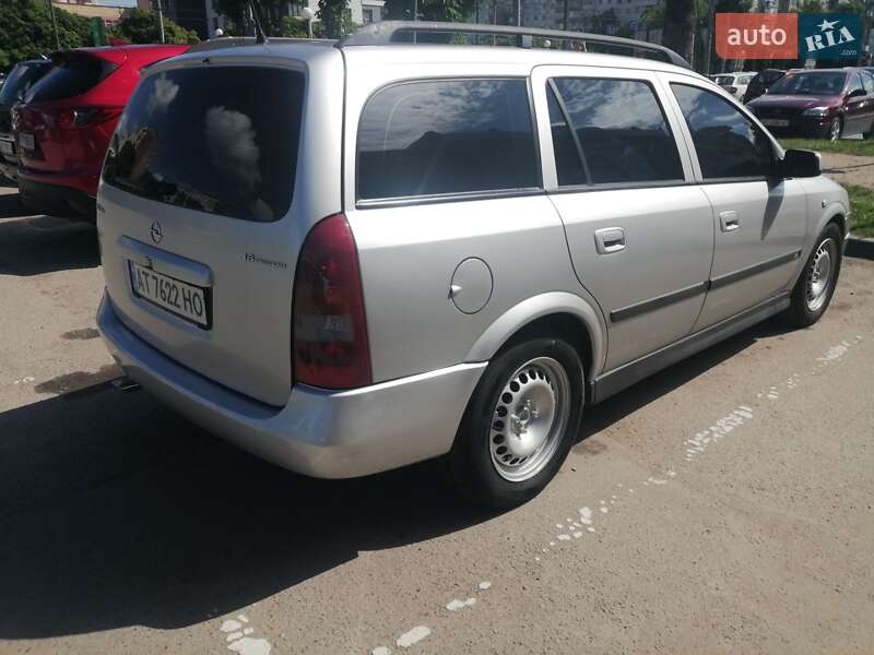 Универсал Opel Astra 2004 в Ивано-Франковске
