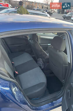 Хэтчбек Opel Astra 2005 в 