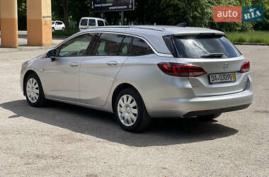 Универсал Opel Astra 2016 в 