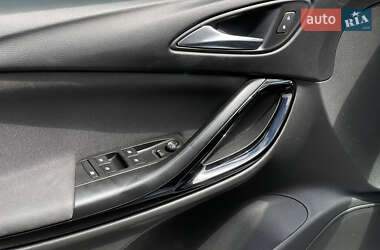 Универсал Opel Astra 2016 в 