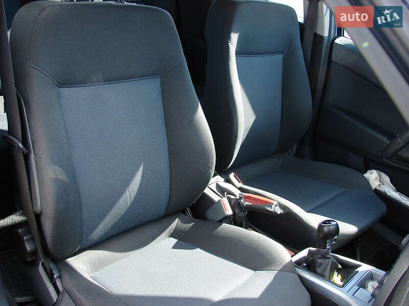 Універсал Opel Astra 2012 в Одесі
