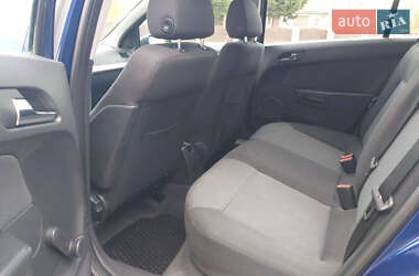 Универсал Opel Astra 2007 в 
