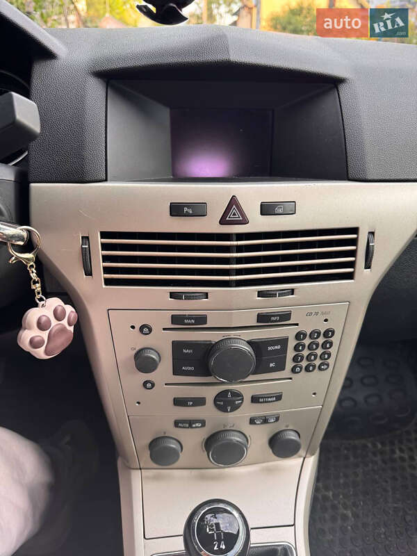 Универсал Opel Astra 2007 в Львове