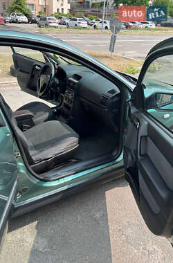 Седан Opel Astra 2008 в 