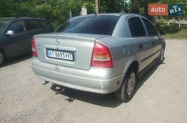 Седан Opel Astra 2007 в Тернополе