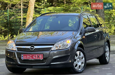 Универсал Opel Astra 2009 в 