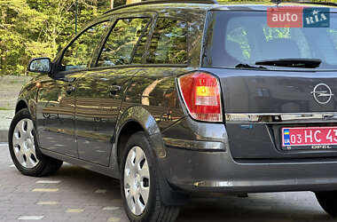 Универсал Opel Astra 2009 в 