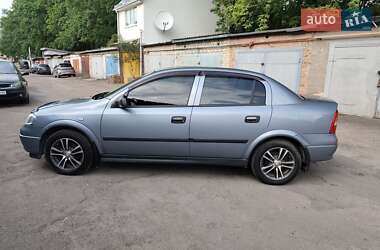 Седан Opel Astra 2008 в 