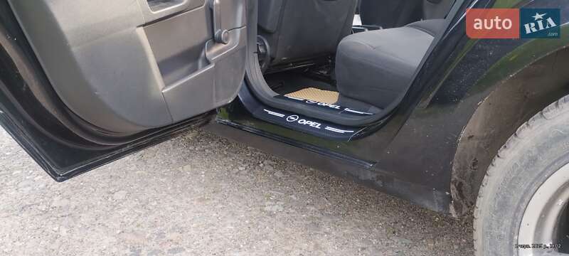 Универсал Opel Astra 2007 в Сколе