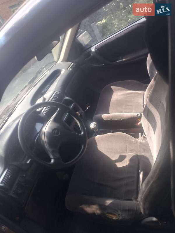 Хетчбек Opel Astra 1992 в Сумах