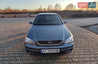 Хетчбек Opel Astra 1998 в 