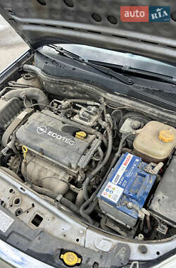 Універсал Opel Astra 2008 в 