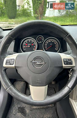 Універсал Opel Astra 2008 в 