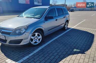 Универсал Opel Astra 2004 в Нововолынске