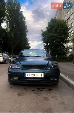 Седан Opel Astra 2004 в Білій Церкві