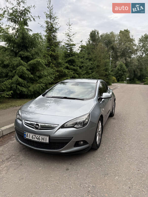 Хетчбек Opel Astra 2013 в Києві