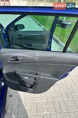 Универсал Opel Astra 2005 в 