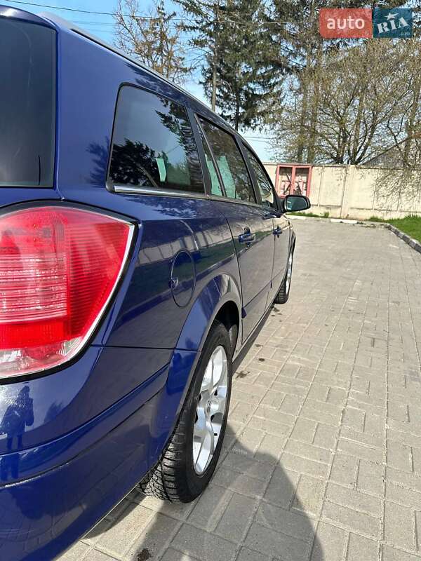 Универсал Opel Astra 2005 в Почаеве фото 6 Универсал Opel Astra 2005 в Почаеве
