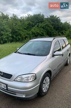 Универсал Opel Astra 2000 в 