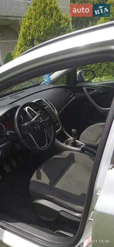 Opel Astra 2011 VIN W0LPD8EA3C8035011 фото оголошення 12 з 51