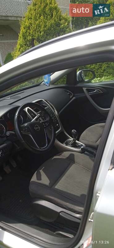 Универсал Opel Astra 2011 в Коломые фото 12 Универсал Opel Astra 2011 в Коломые