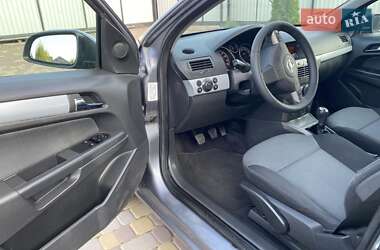 Универсал Opel Astra 2005 в 