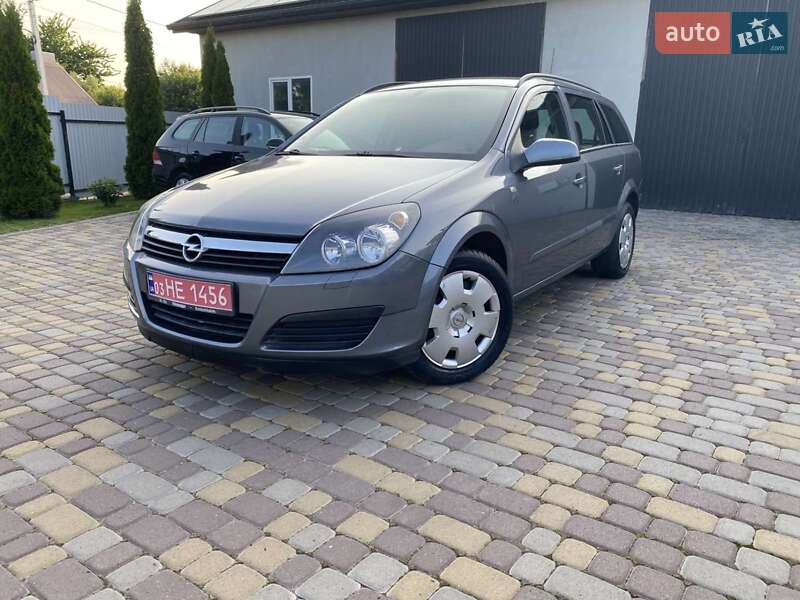 Универсал Opel Astra 2005 в 