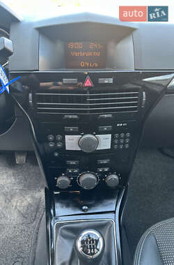 Універсал Opel Astra 2007 в 