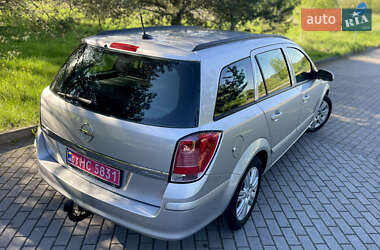 Универсал Opel Astra 2006 в 