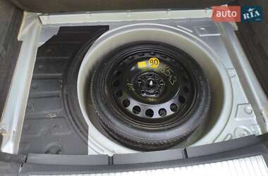 Универсал Opel Astra 2010 в 