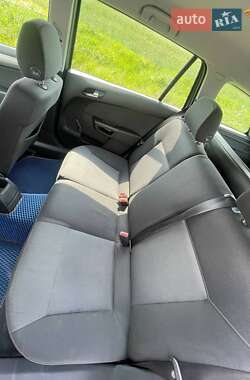 Универсал Opel Astra 2007 в 