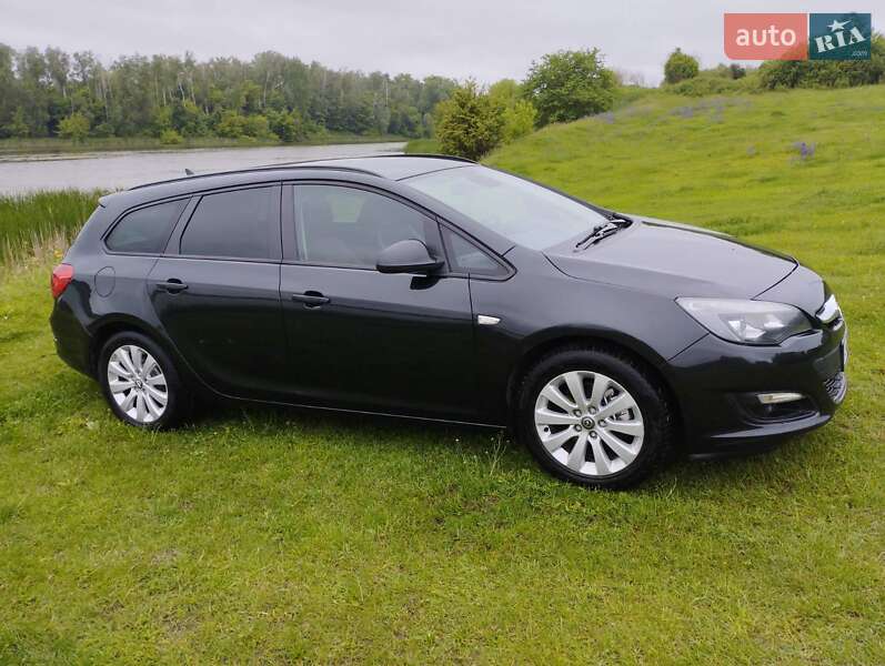 Opel Astra 2014