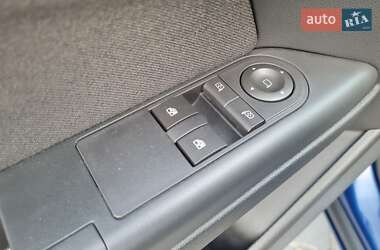 Хэтчбек Opel Astra 2008 в 