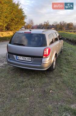 Универсал Opel Astra 2006 в 
