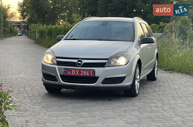 Универсал Opel Astra 2005 в 