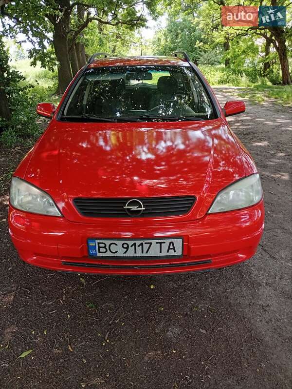 Універсал Opel Astra 1999 в Львові