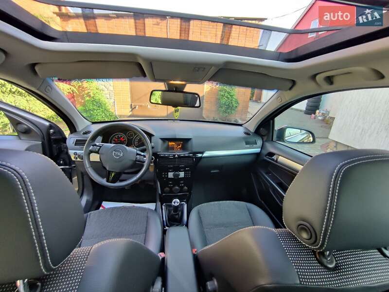 Хетчбек Opel Astra 2009 в Полтаві