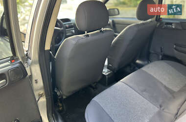 Седан Opel Astra 2006 в 