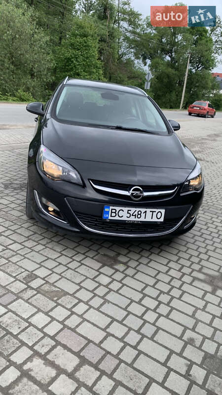 Opel Astra 2013